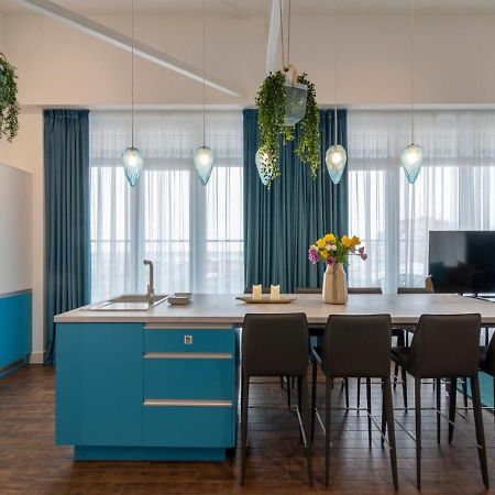 Stylish 1 Bedroom Studio Near Most City ドニプロペトロウシク エクステリア 写真