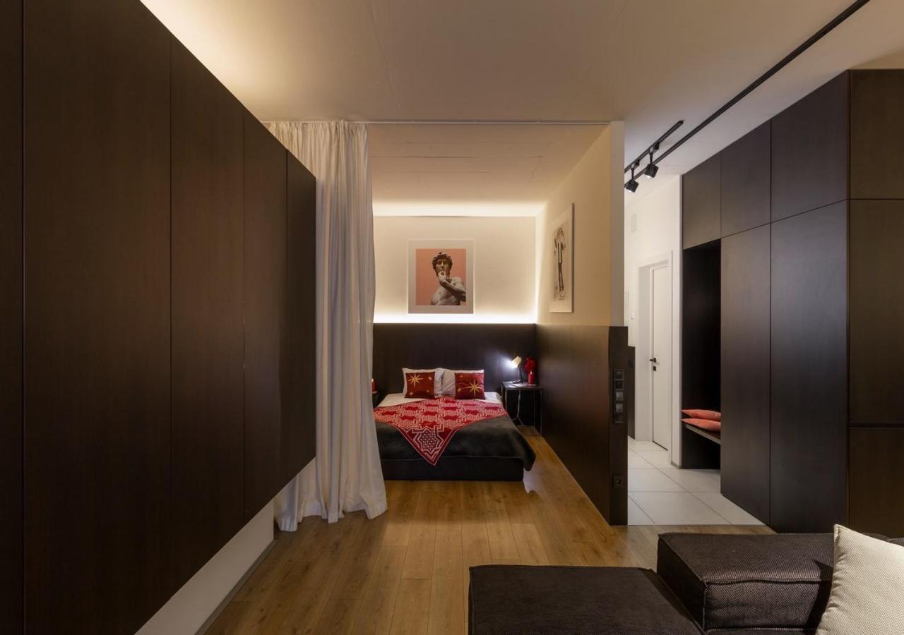 Stylish 1 Bedroom Studio Near Most City ドニプロペトロウシク エクステリア 写真